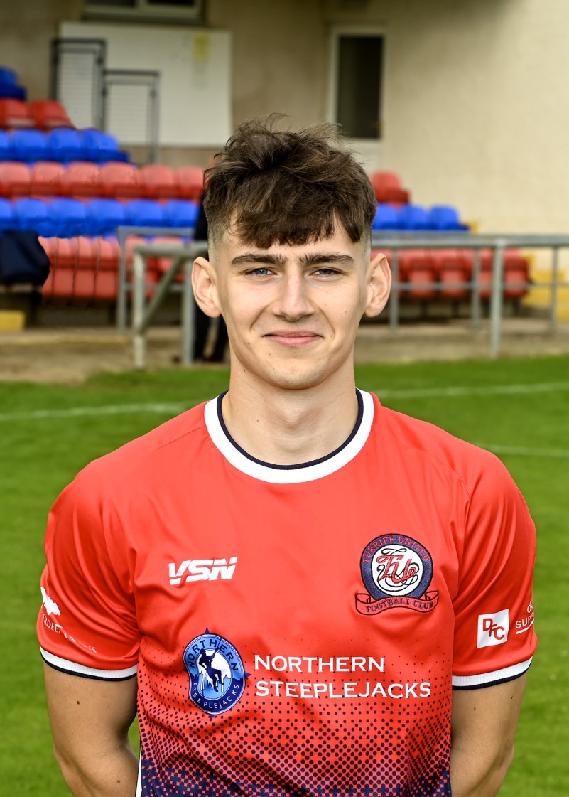 CLUB NEWS : CAPTAIN TRANSFER LISTED - Turriff United FC