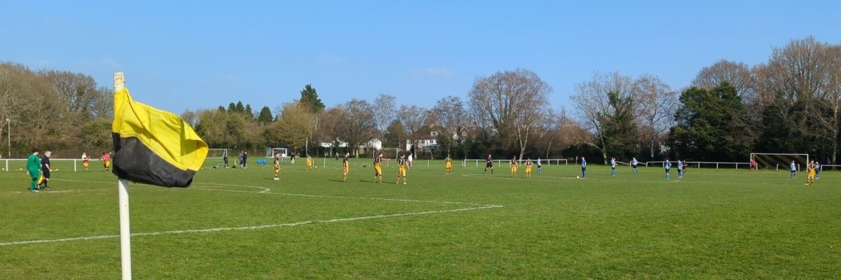 Redbourn Fc SARRATT - STANNO SPARTAN SOUTH MIDLANDS FOOTBALL LEAGUE